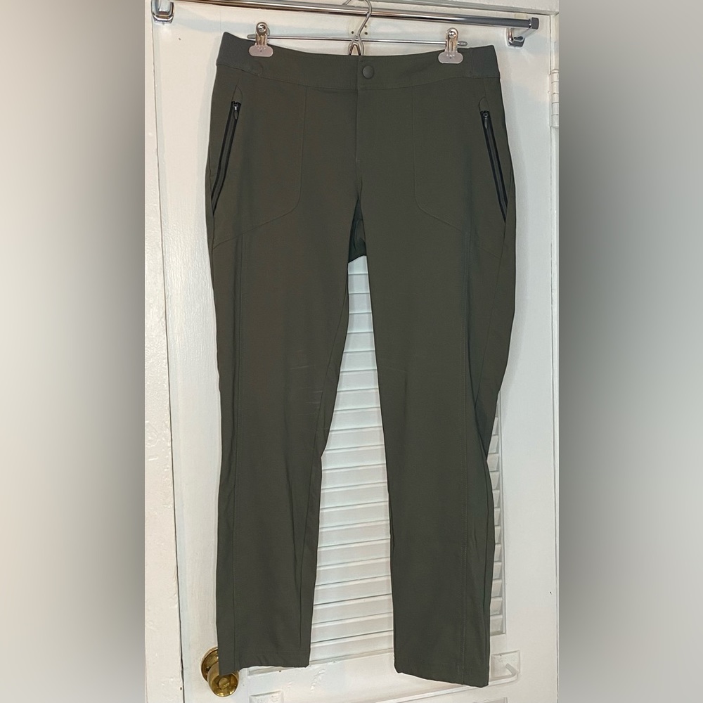 Columbia straight leg hiking pants